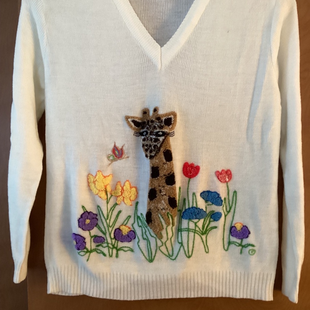 Vintage 1960’s, 1970’s Cyn Les Shirlee Designs Women’s Peeking Giraffe Sweater - Picture 3 of 8